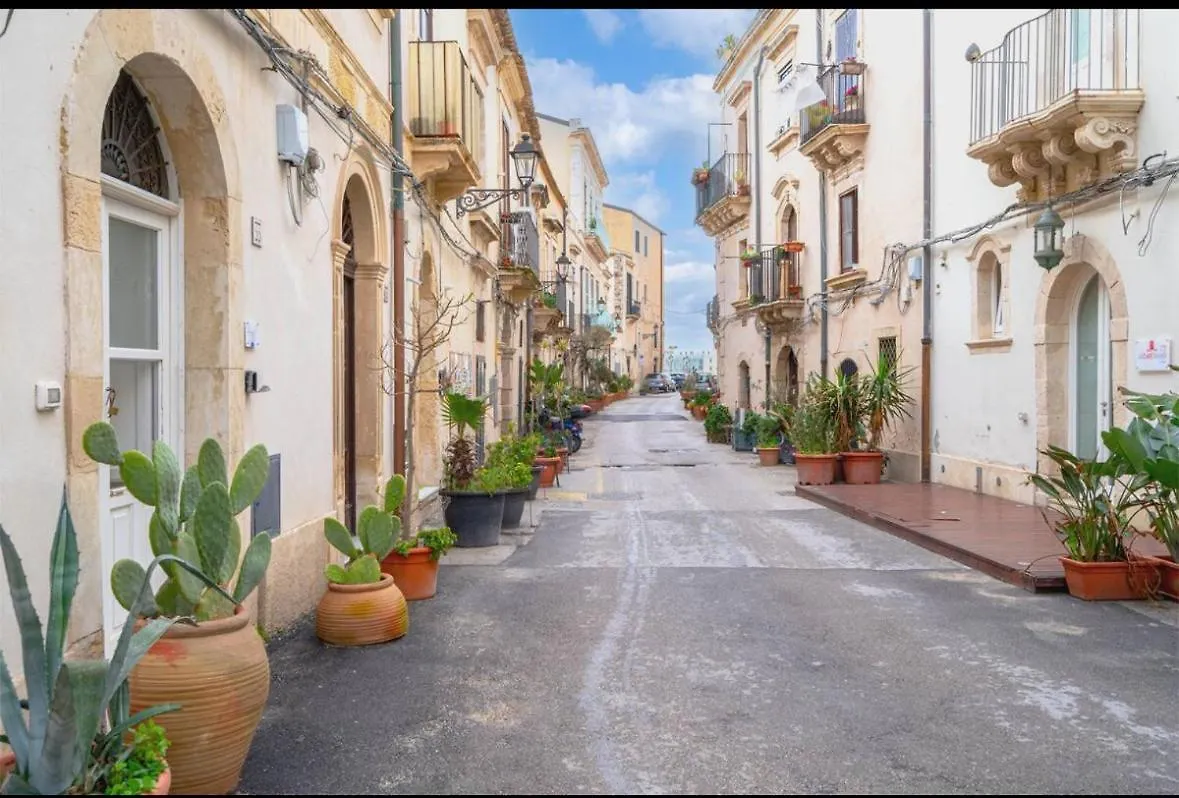 Apartament La Casa Di Eva In Via Nizza Syrakuzy