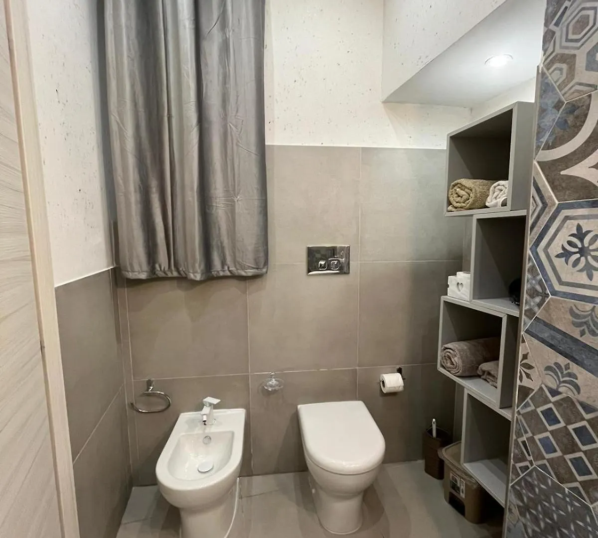 Apartament La Casa Di Eva In Via Nizza Syrakuzy 0*,  Włochy